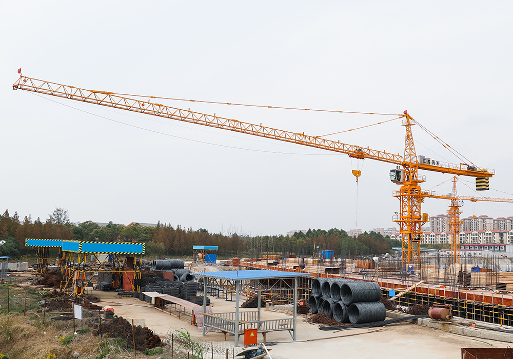 QTZ125 (6015) TopKit Construction Tower Crane 10T Kapasidad ng Pag -load
