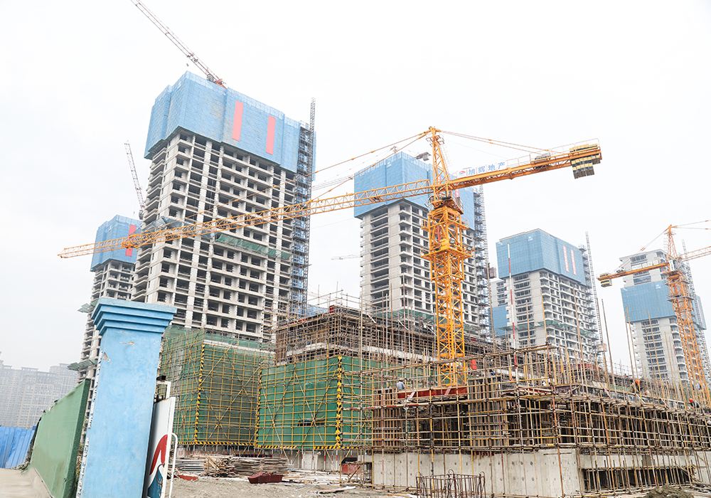 QTZ200 (6030、7020) TopKit Tower Crane 10/12t Jib Haba 60/70m